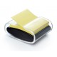 Dispensador de notas adhesivas 3m post-it z-notes en color fucsia.