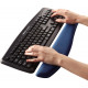 Reposamuñecas para teclado fellowes foam fusion plushtouch en color azul.