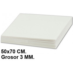 Cartón pluma liderpapel en formato 50x70 cm. con grosor de 3 mm. color blanco.